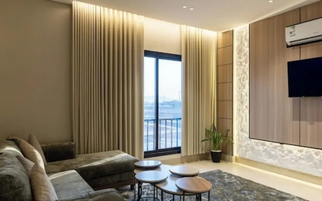 Cozy One BR in Almadinah With Upscale Luxury