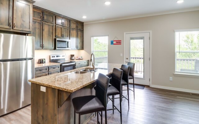 Quaint Harrison Home 2 Mi to Downtown!