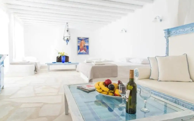 Villa Adonis