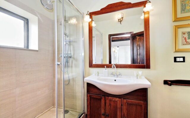 Garibaldi 2 - WR Apartments