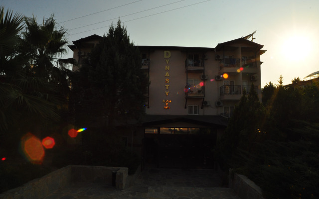 Alessia Hotel