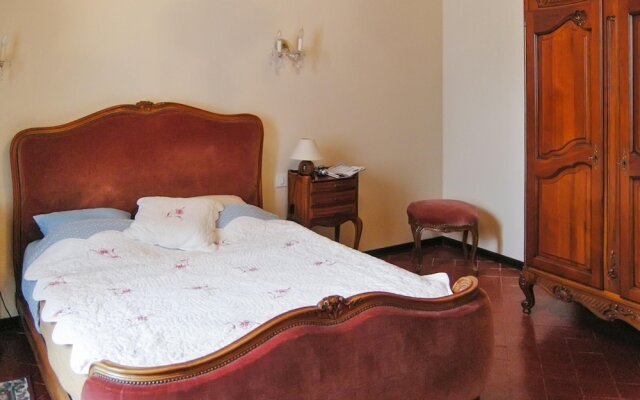 Villa With 4 Bedrooms in Althen-des-paluds, With Private Pool, Terrace