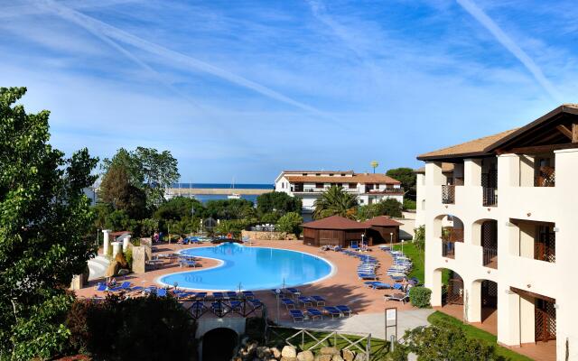 Cala Della Torre Resort