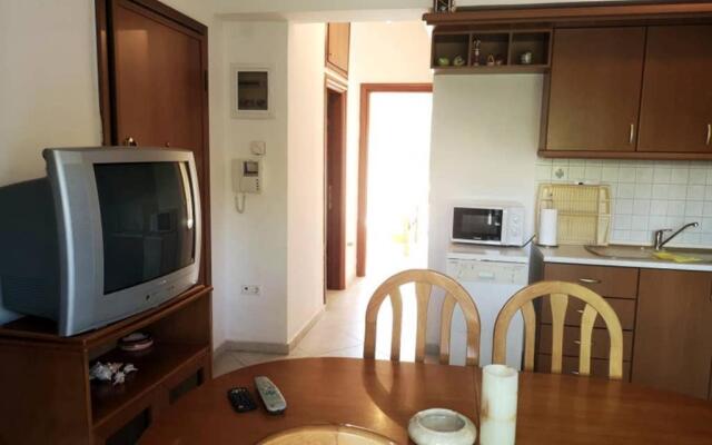 kallikratis apartment