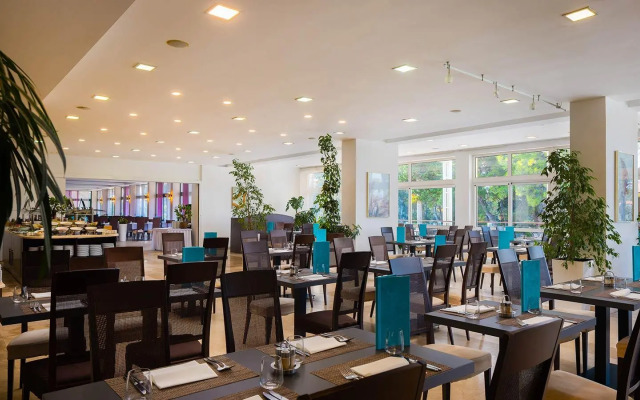 Aminess Vival Velaris Resort