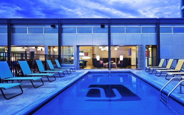 Aloft Tulsa Downtown