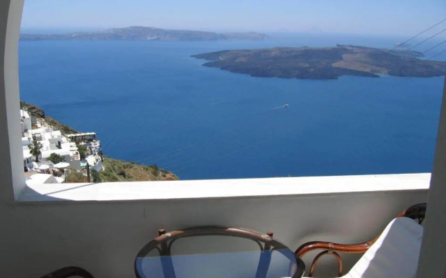 Nomikos Villas