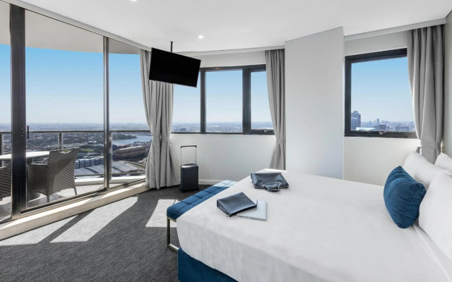 Meriton Suites Kent Street, Sydney