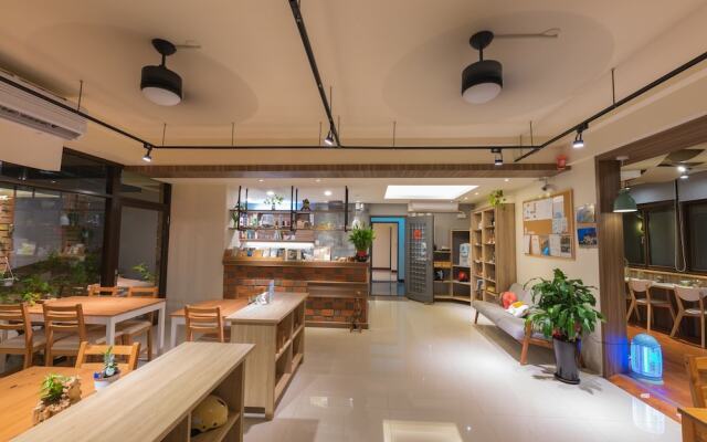 Mayu Hotel