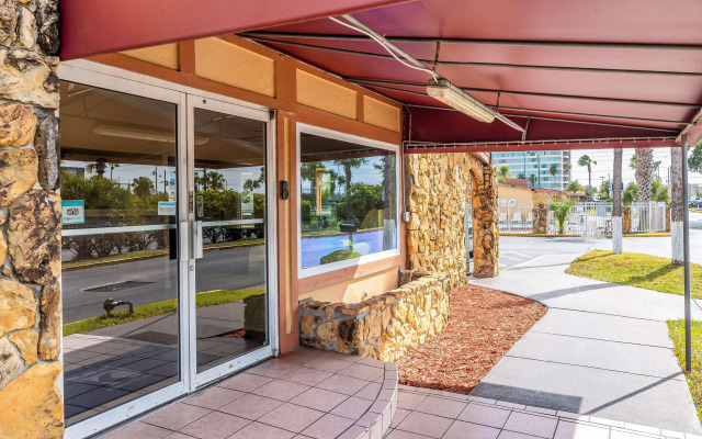 Super 8 by Wyndham Kissimmee-Orlando