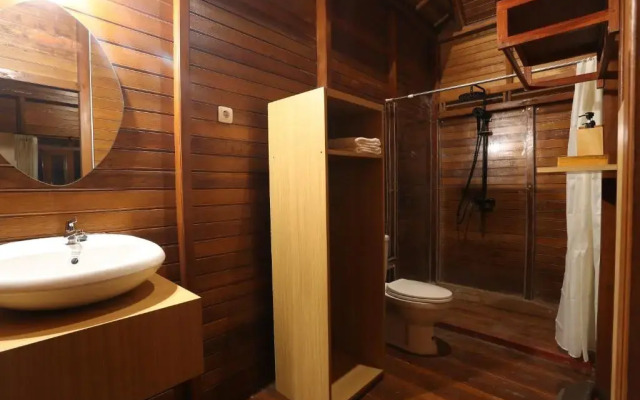 Azana Essence Villa Tabitha Lombok