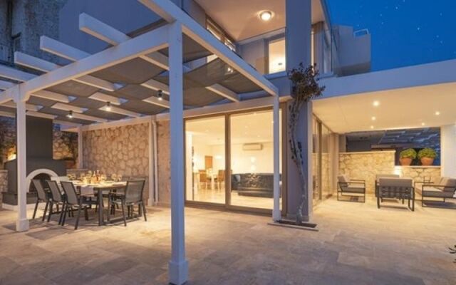 Villa Sarpedonia