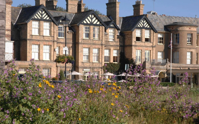 Wentworth Hotel