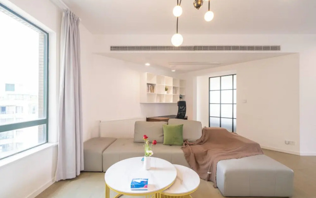 Tyms 3BR 2BA Apt Novel Garden Metro