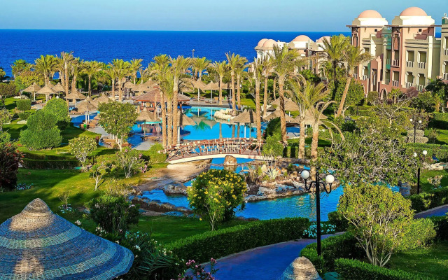 Serenity Alpha Beach