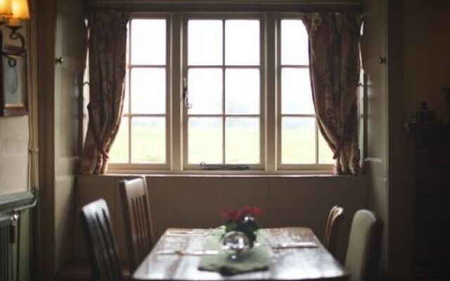 The Rose & Crown