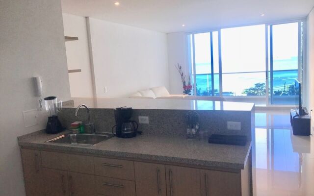 Spectacular Ocean Front Apartment In Santa Marta