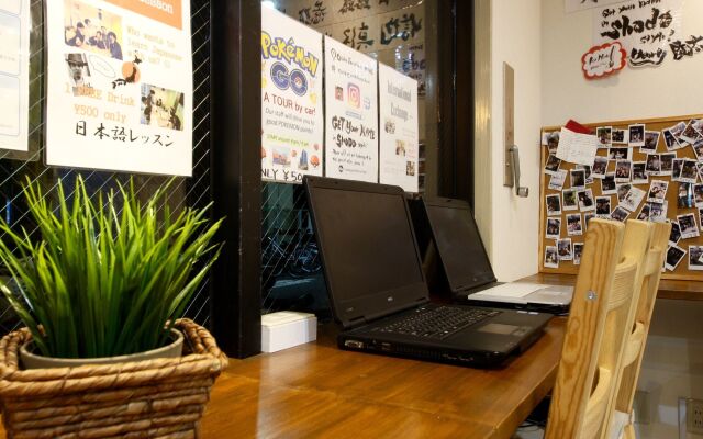 Osaka Guesthouse HIVE - Hostel