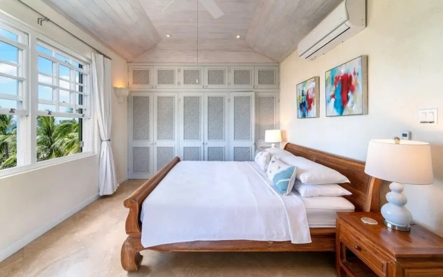 Beacon Hill 305 - The Penthouse by Blue Sky Luxury