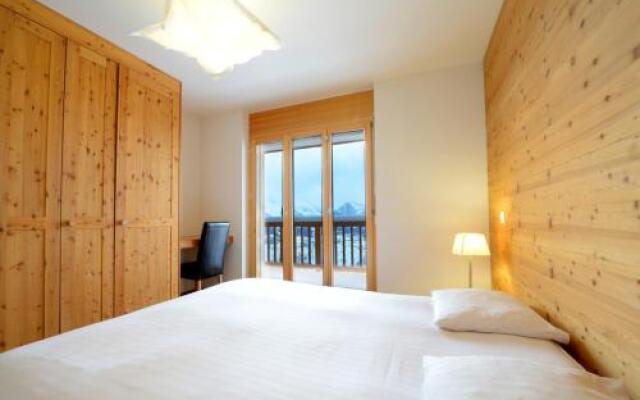 Egg SAUNA & LUXURY chalet 16 pers