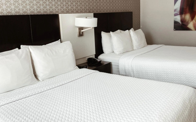 Crowne Plaza Chicago SW - Burr Ridge by IHG