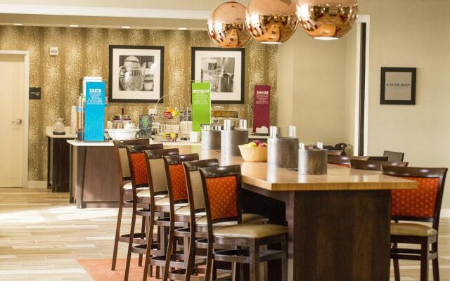 Hampton Inn McPherson