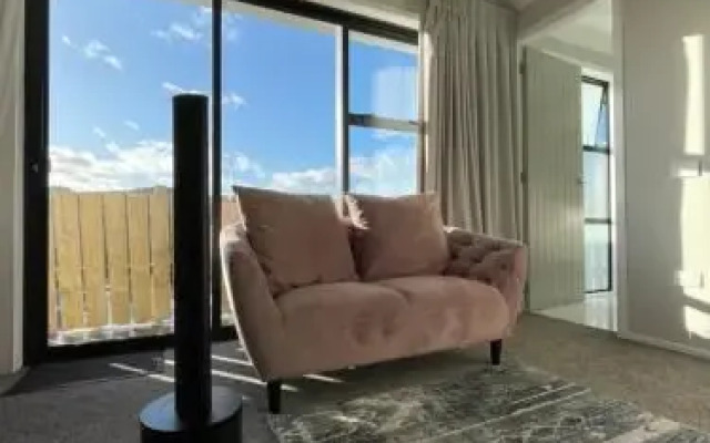 Mountain View Room