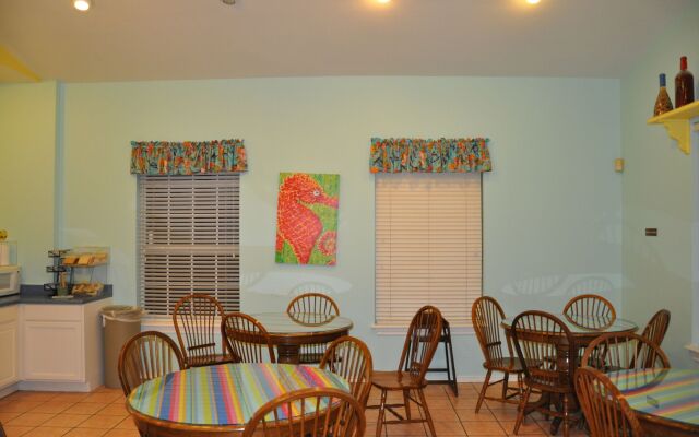 Plantation Suites & Conference Center