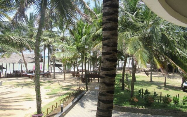 Sand Bank Hotel & Restaurant