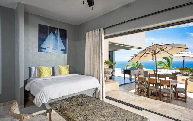 Sunny Vacation Villa 92