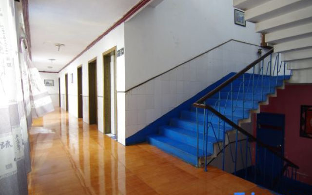 Zhoukou Xiujin Hotel