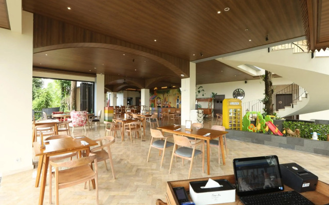 Amaranta Prambanan Hotel