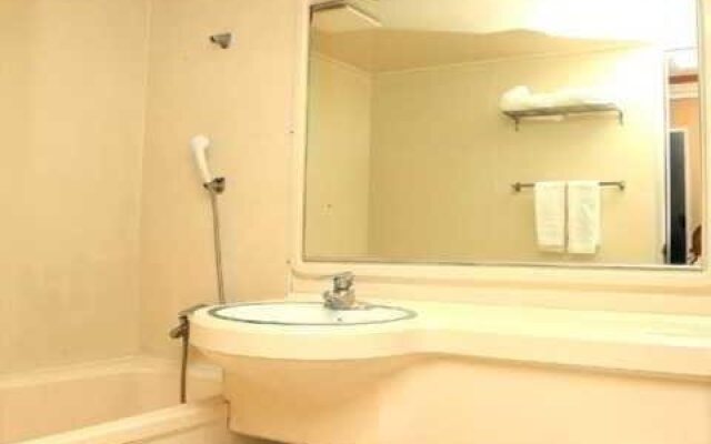 New Island Tourist Hotel