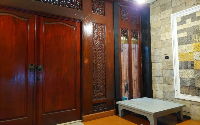 Dewi House Pondok Hijau Parongpong Bandung 1