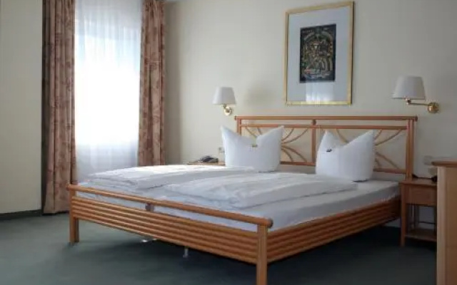 Hotel am Wariner See