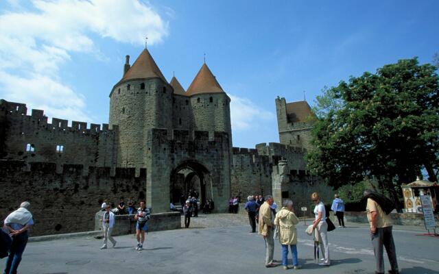 ibis Carcassonne Est La Cité