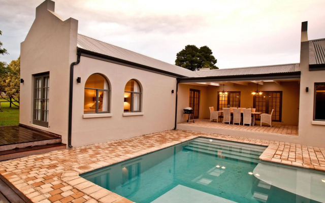 Country House at Kay & Monty
