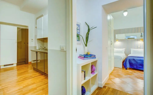 Colosseo Families and Groups 2BDR | Home and More