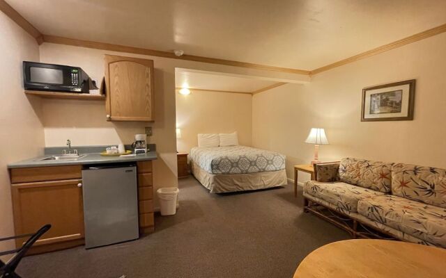 Westport RV Park & Motel