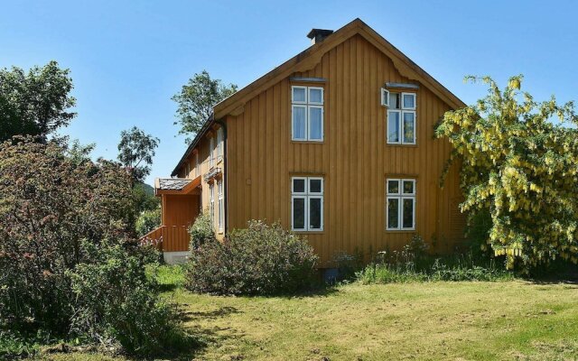 11 Person Holiday Home in Farstad