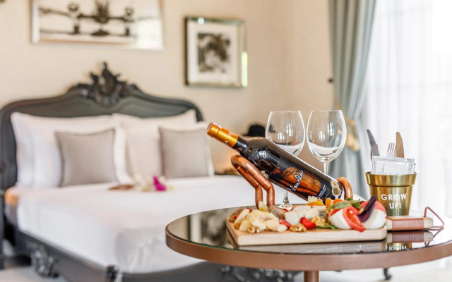 Alacati Port Ladera Hotel - Adults Only