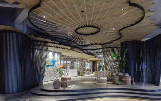 Hongting International Hotel（Central Lake District Store)