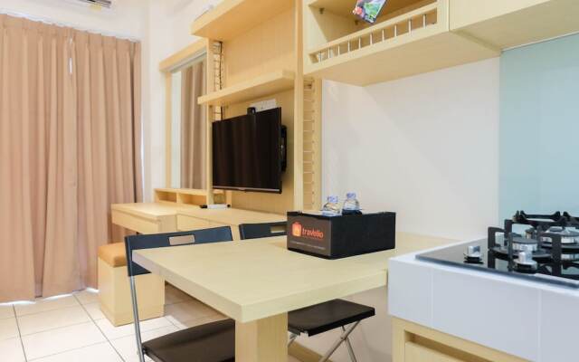 Comfy Studio Apartment at M-Town Residence near Summarecon Mall