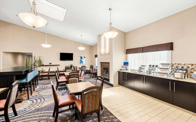 Best Western Maple City Inn