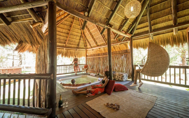 Emerald Resort & Casino