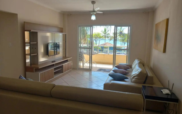 Apartamento de Frente para o Mar
