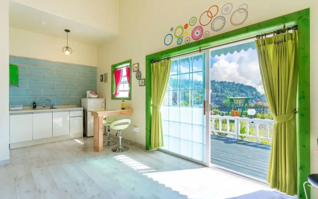 Goseong Sunshine Home Pension