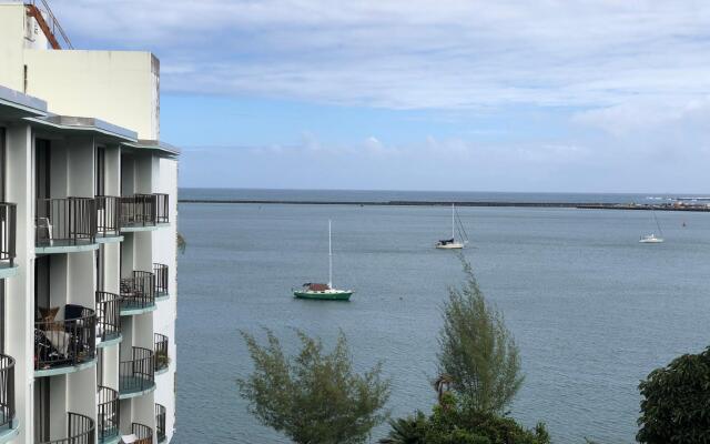 Hilo Bay Hotel