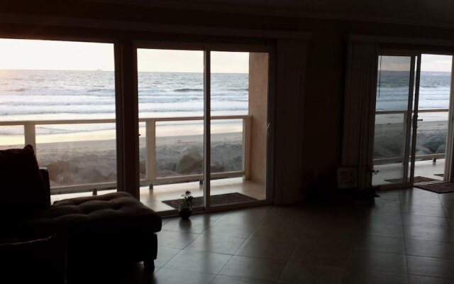 San Diego Silverstrand Beachfront