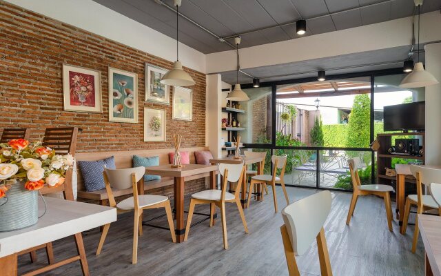 Hotel Toscana Trat